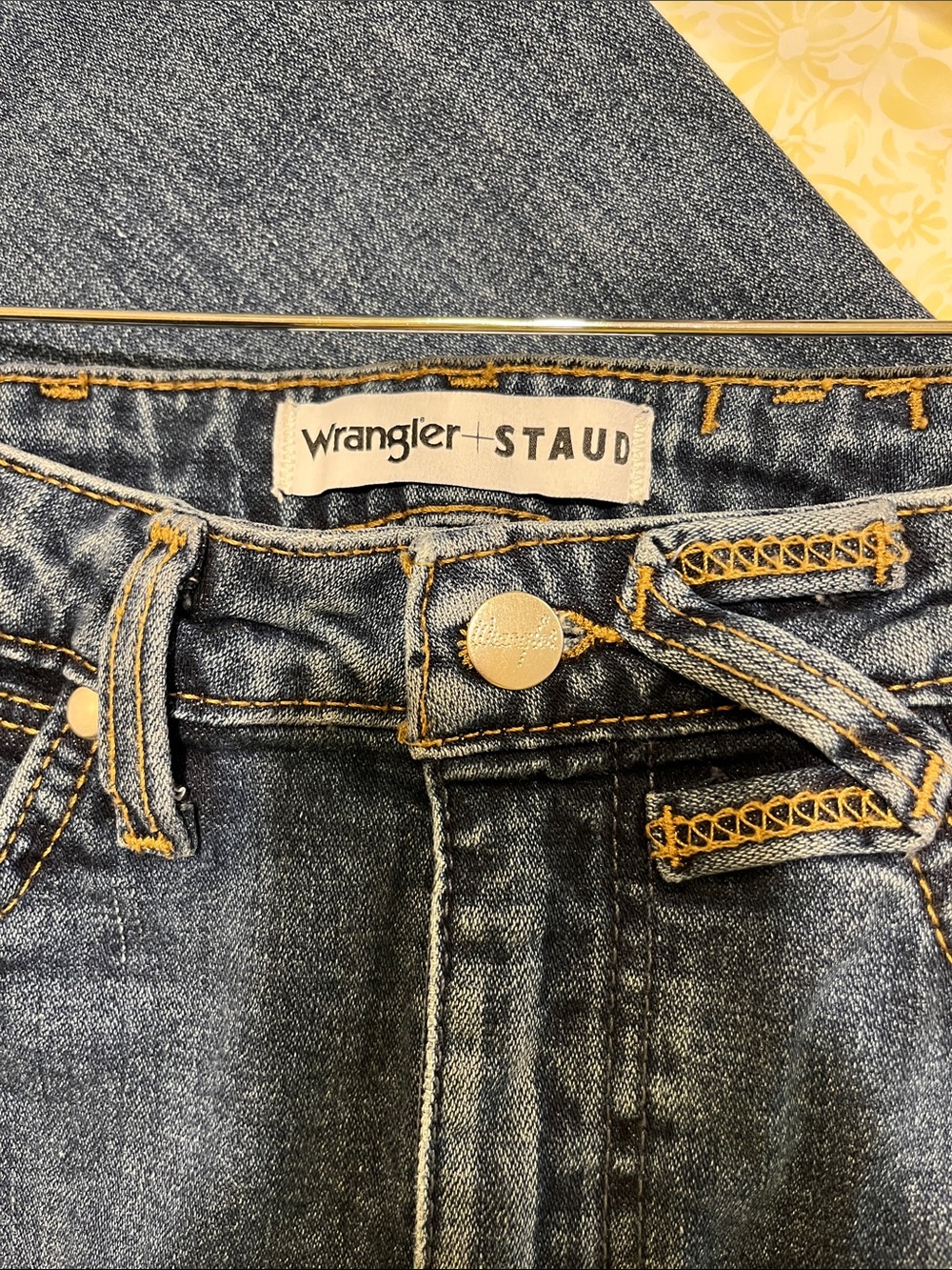 Staud x Wrangler Everyday Jean - Picture 7 of 9